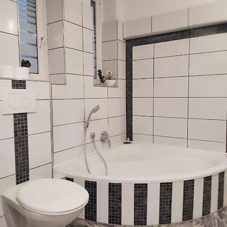 Familien Haus Waldeck Lägenhet *