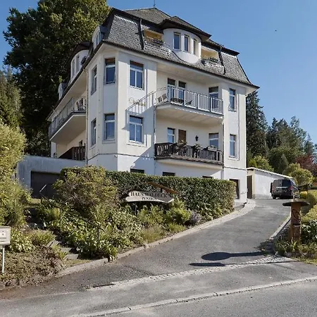 Familien Haus Waldeck דירה